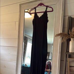 Elegant Black Lace Trim Dress